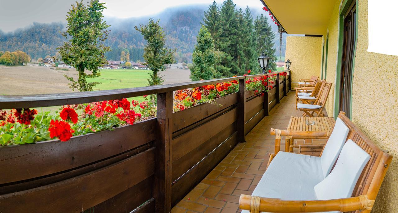 Hotel-Gasthof Sonnenbichl Oberwoessen Bagian luar foto