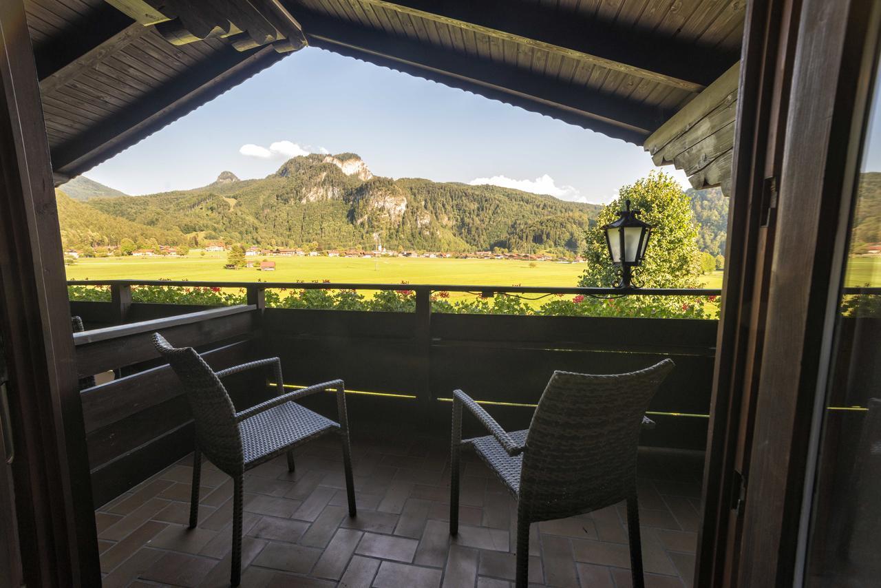Hotel-Gasthof Sonnenbichl Oberwoessen Bagian luar foto
