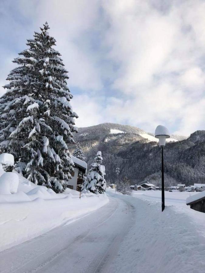 Hotel-Gasthof Sonnenbichl Oberwoessen Bagian luar foto